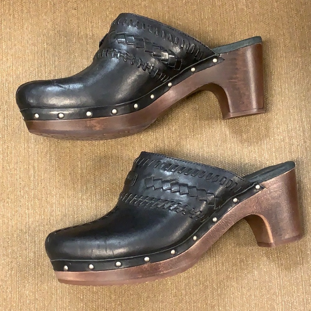 Ugg